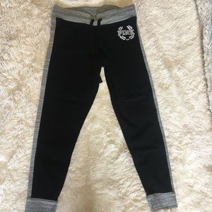 Victoria’s Secret pink leggings